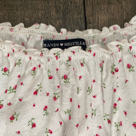 white top - Picture 2 of 2